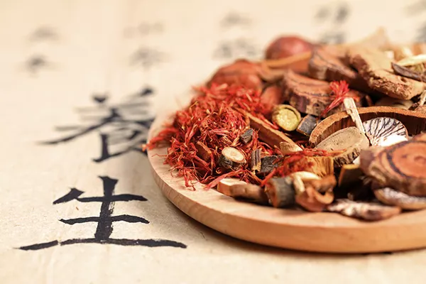 Apotheke TCM (Traditionelle Chinesische Medizin)